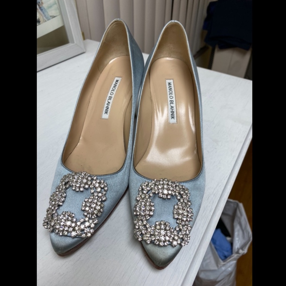 Manolo Blahnik Hangisi 70 Dusty Blue Satin Pumps